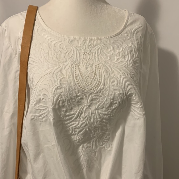 Embroidered Blouse Size L - Picture 7 of 7